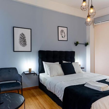Ferienwohnung Couple Getaway With Queen Bed Athen Exterior foto