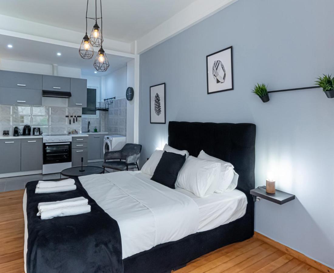 Ferienwohnung Couple Getaway With Queen Bed Athen Exterior foto